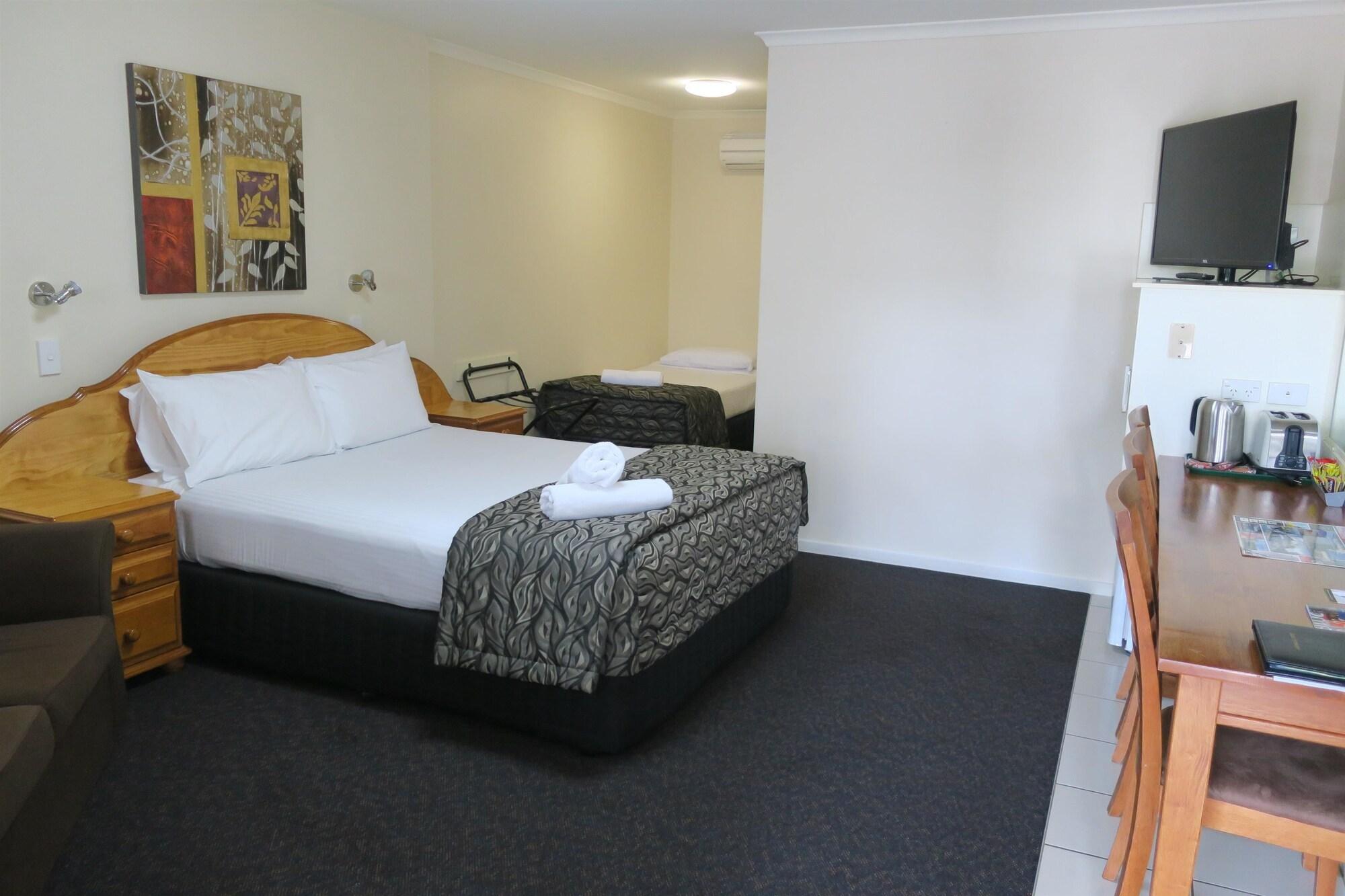 Best Western Caboolture Gateway Motel Экстерьер фото