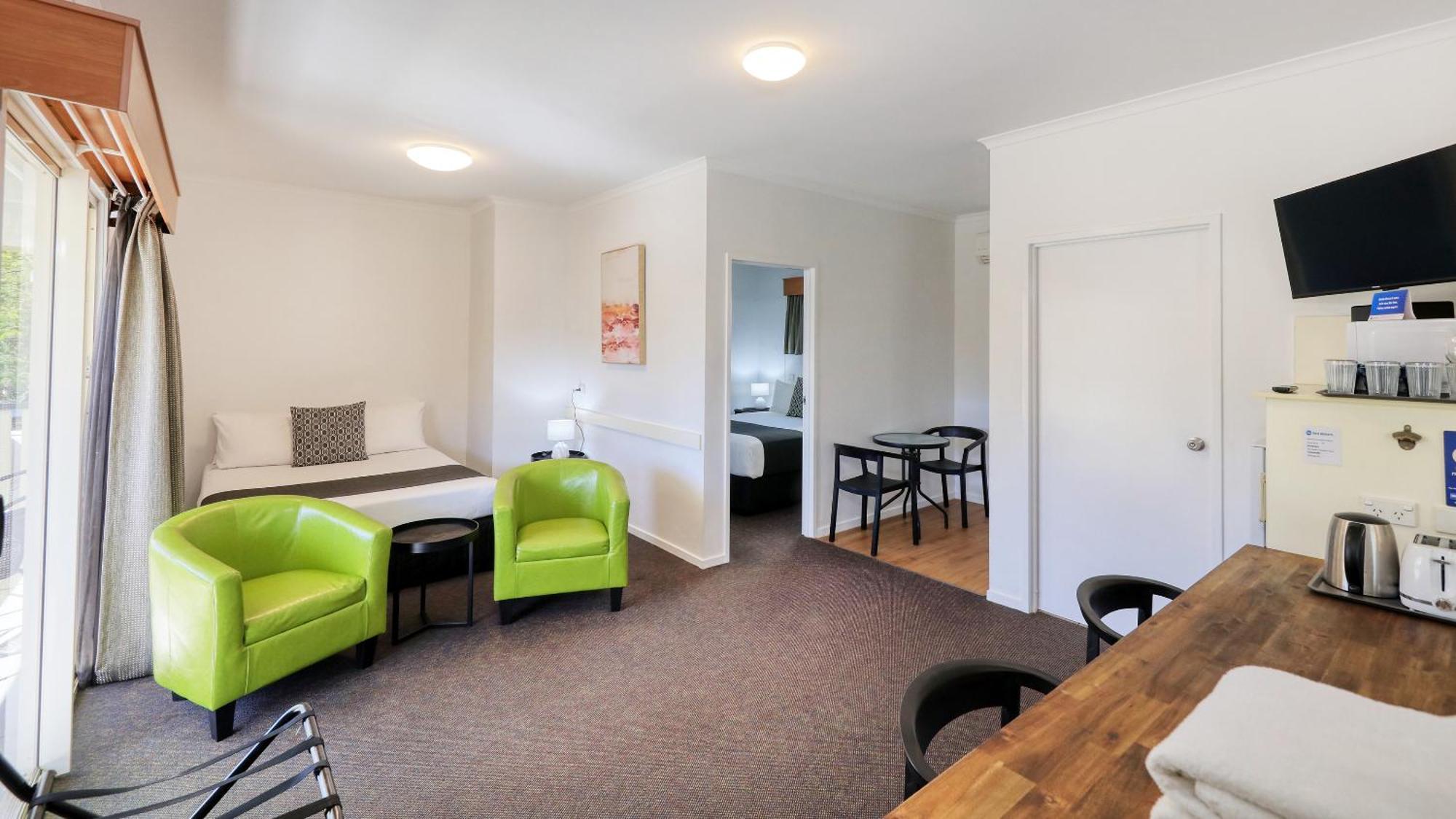 Best Western Caboolture Gateway Motel Экстерьер фото