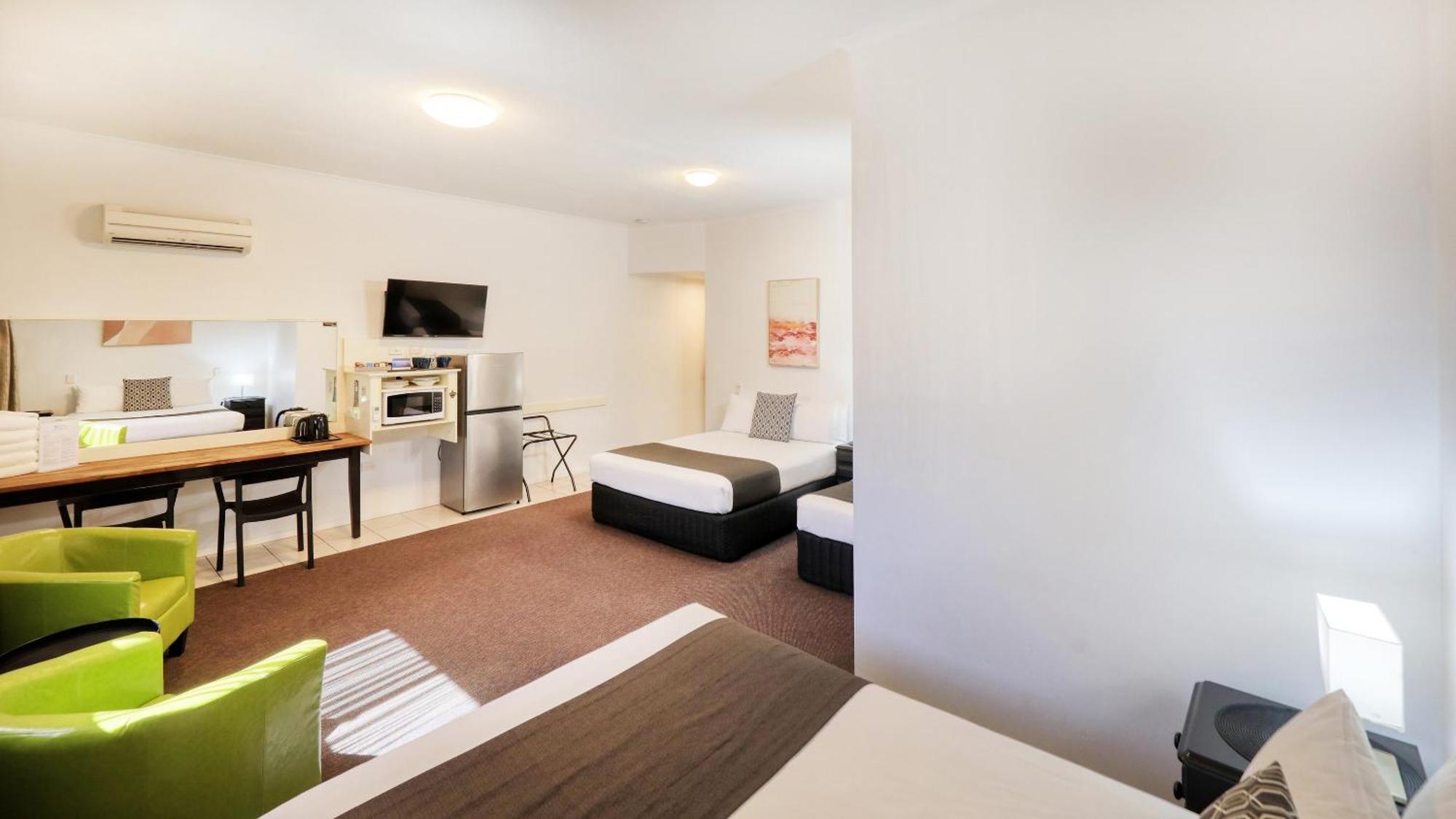Best Western Caboolture Gateway Motel Экстерьер фото