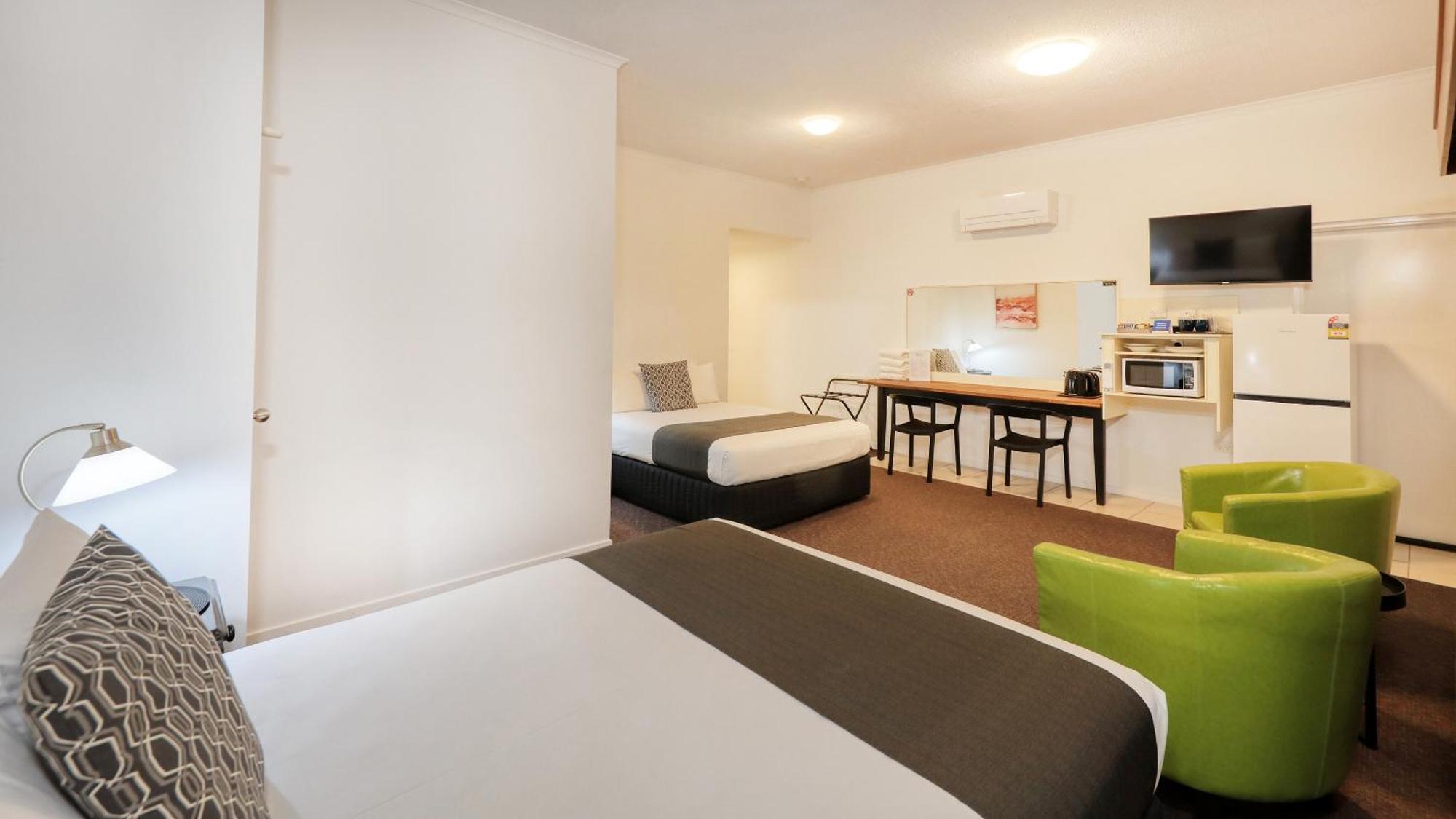 Best Western Caboolture Gateway Motel Экстерьер фото